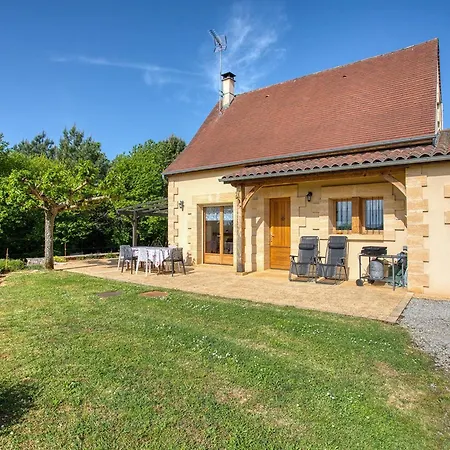 Holiday home Maison Independante Avec Grand Jardin, Proche Sarlat, Equipee Et Confortable - Fr-1-616-360 *