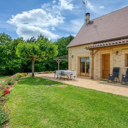 Maison Independante Avec Grand Jardin, Proche Sarlat, Equipee Et Confortable - Fr-1-616-360