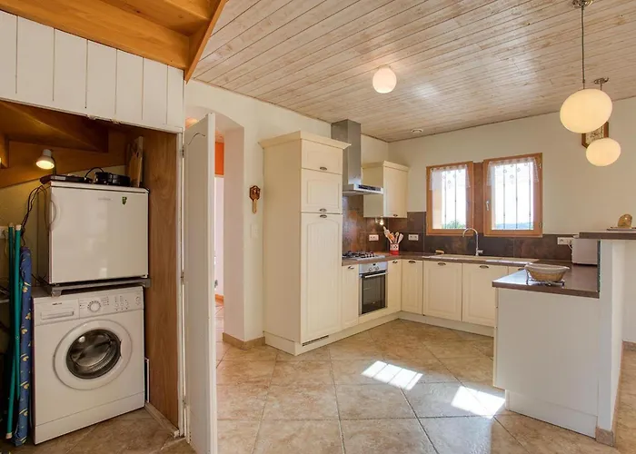 Maison Paisible A Avec Grand Jardin - Fr-1-616-360 بيت للعطل
