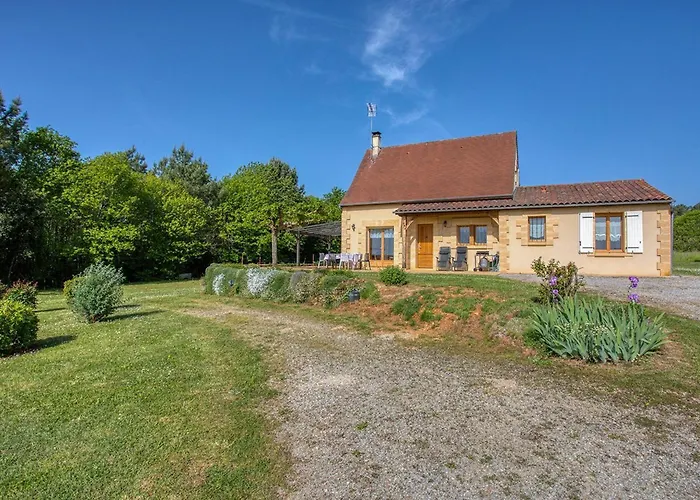 Maison Paisible A Avec Grand Jardin - Fr-1-616-360 بيت للعطل *